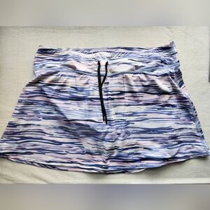 NWOT SkirtSports Lotta breeze